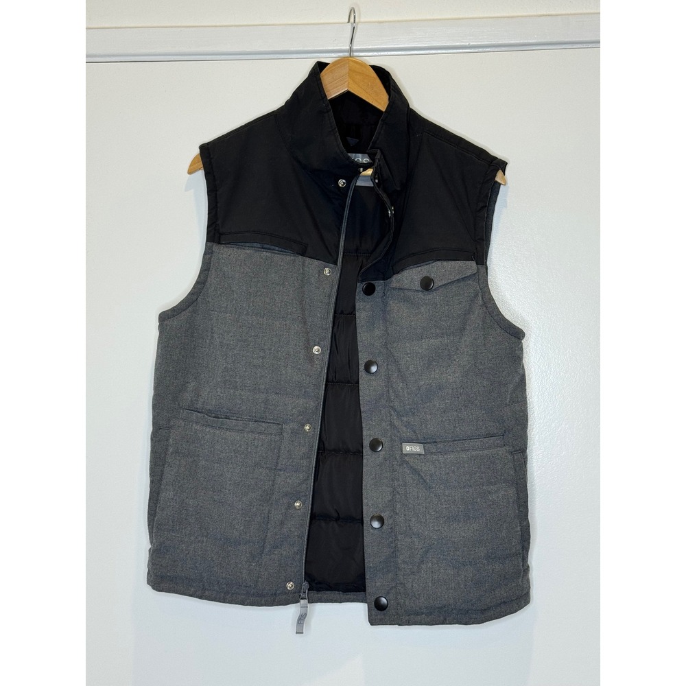 FIGS Mens S Puffer Vest Small Grey Black Two Tone Quilted Snap Front Outerwear